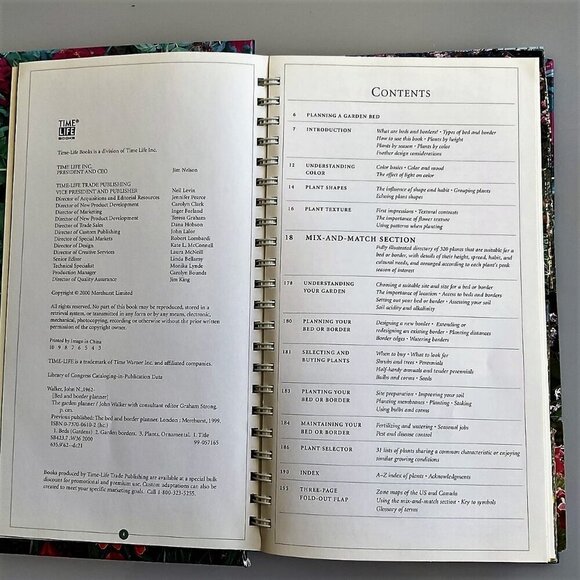 GARDEN PLANNER PERFECT BEDS & BORDERS BOOK - Picture 10 of 12